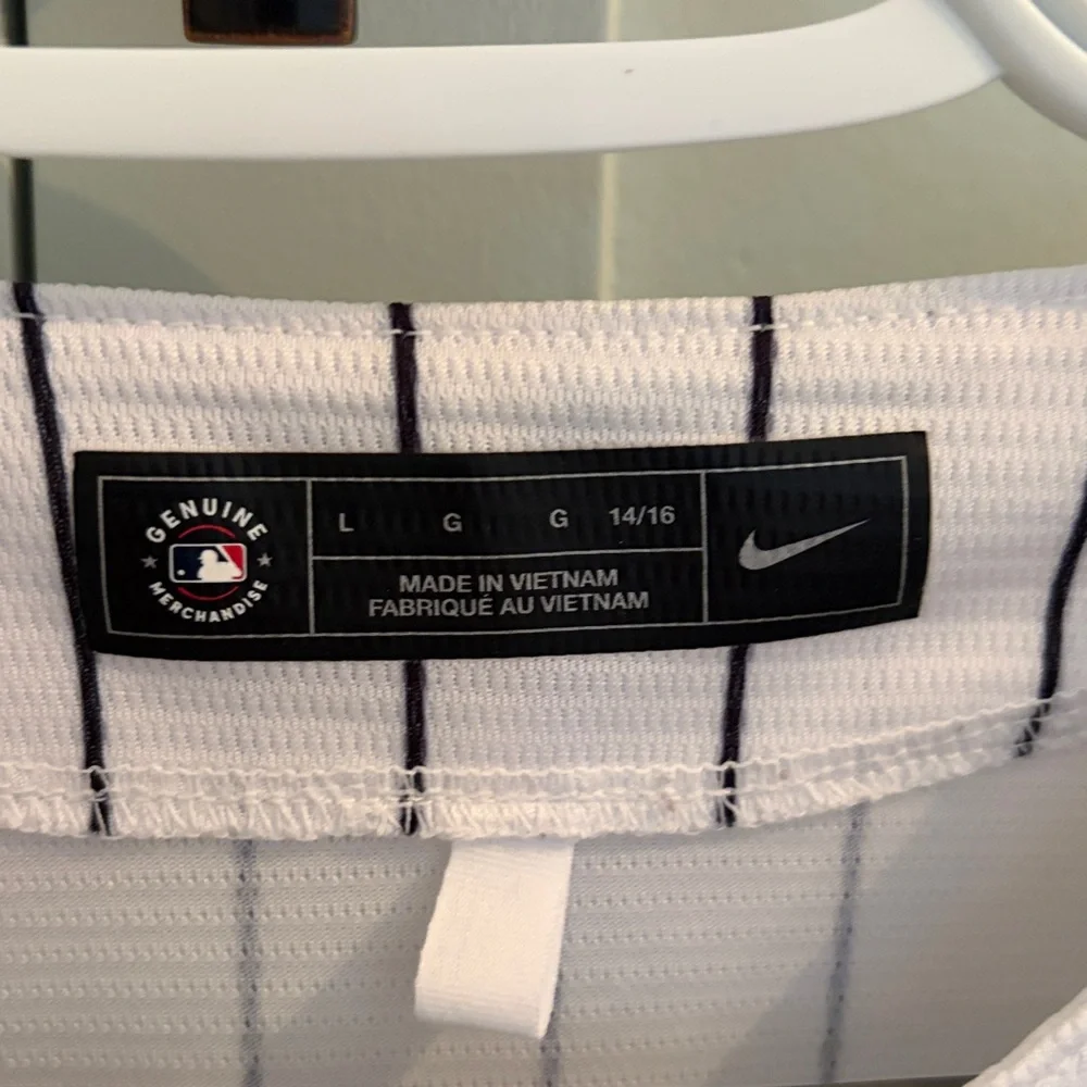 Nike NY Yankees Jersey - Picture 2 of 5